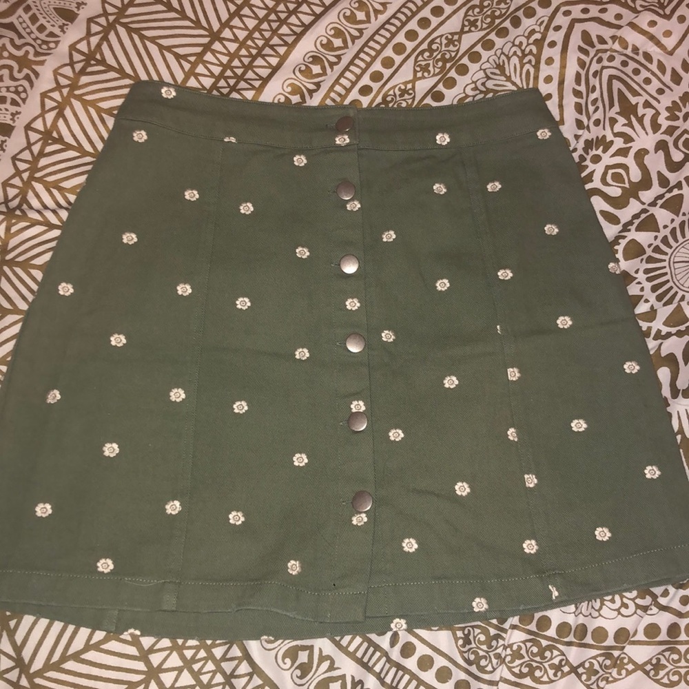 Olive Green Skirt W/ Stitched White Daisys